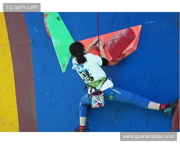 杭州攀岩队在极限运动会中的精彩表现与节奏分析 杭州攀岩队在极限运动会中的精彩表现与节奏分析