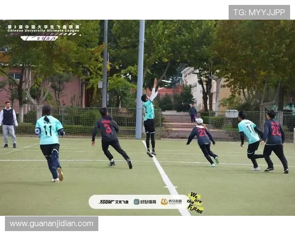 深入分析广州飞盘队的盯防战术及其在比赛中的应用效果 深入分析广州飞盘队的盯防战术及其在比赛中的应用效果