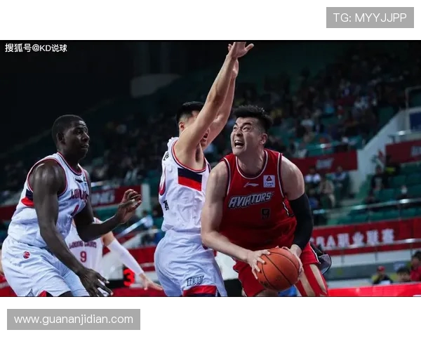 深圳足球队的控制策略与发展前景深度解读