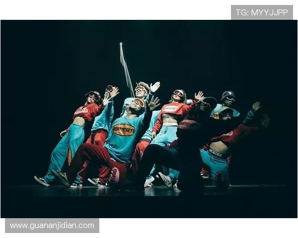 街舞战术解析：深入探讨北京街舞队的防守策略与团队协作技巧