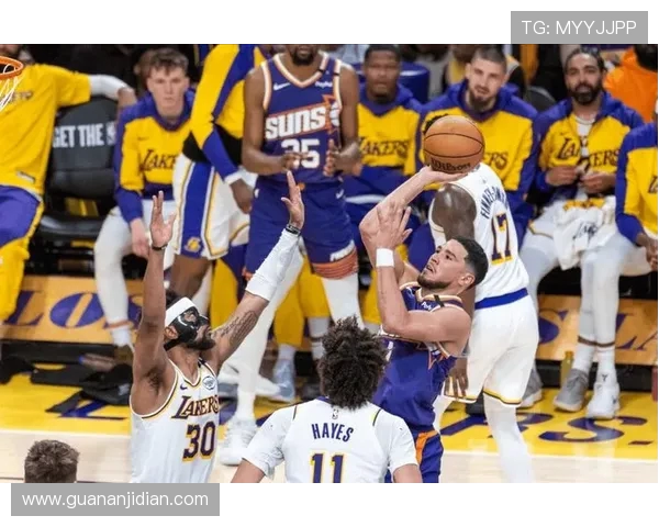 2018年12月3日湖人与太阳精彩对决全场录像回放分析与精彩瞬间解读